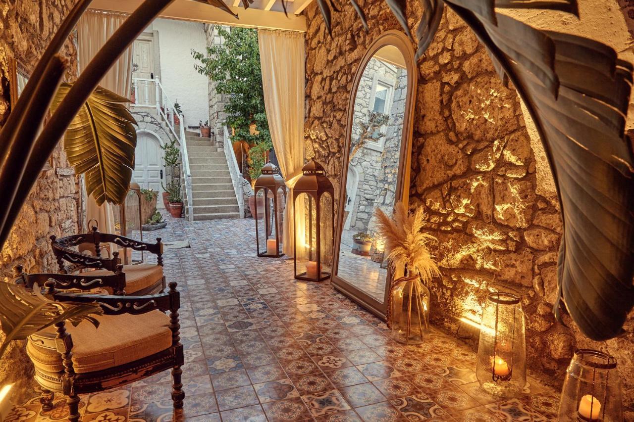 Morisi Avlu Hotel Alaçatı Buitenkant foto