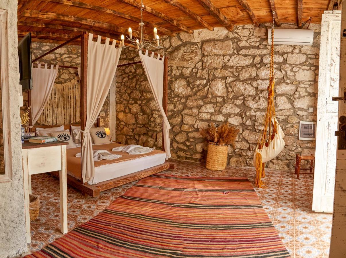 Morisi Avlu Hotel Alaçatı Buitenkant foto